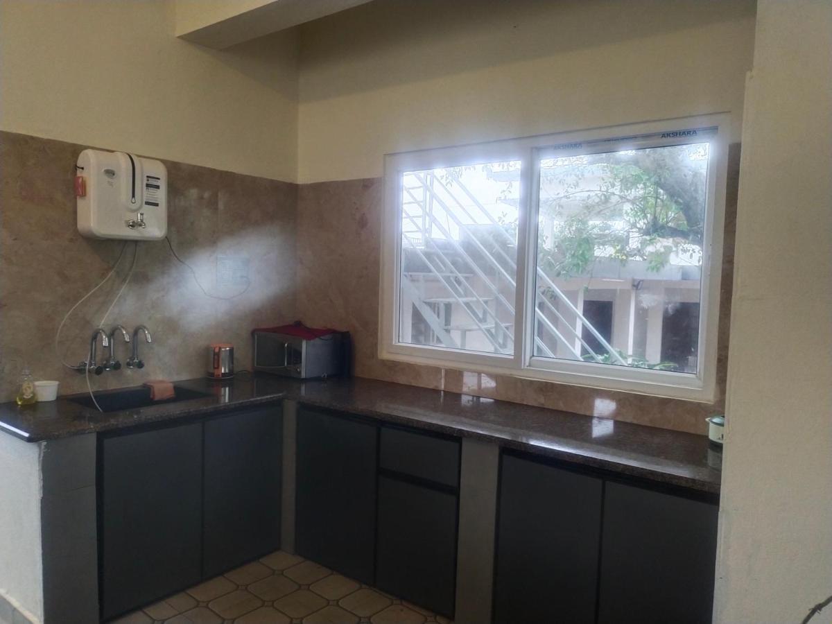 Two Bedroom House Madikeri Luaran gambar